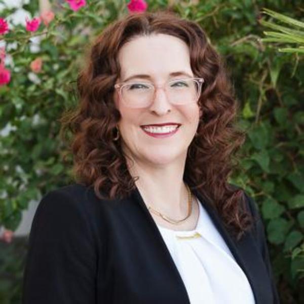 Stacey Pierce-Talsma Headshot